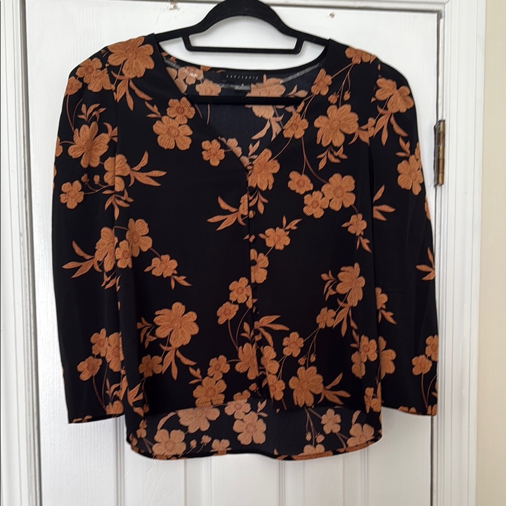 Sanctuary Black and Brown Fitted 3/4 Sleeve Blouse